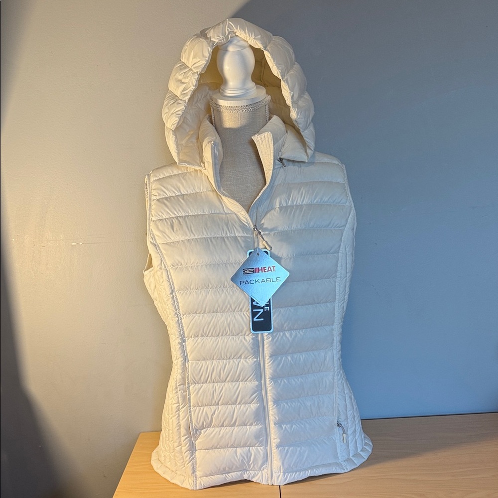 32 Degrees Women's Off-White Hooded Puffer Vest